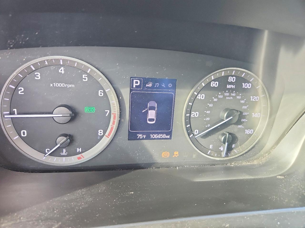 2015 HYUNDAI SONATA SE photo 9