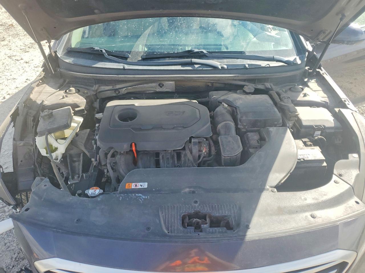 2015 HYUNDAI SONATA SE photo 11
