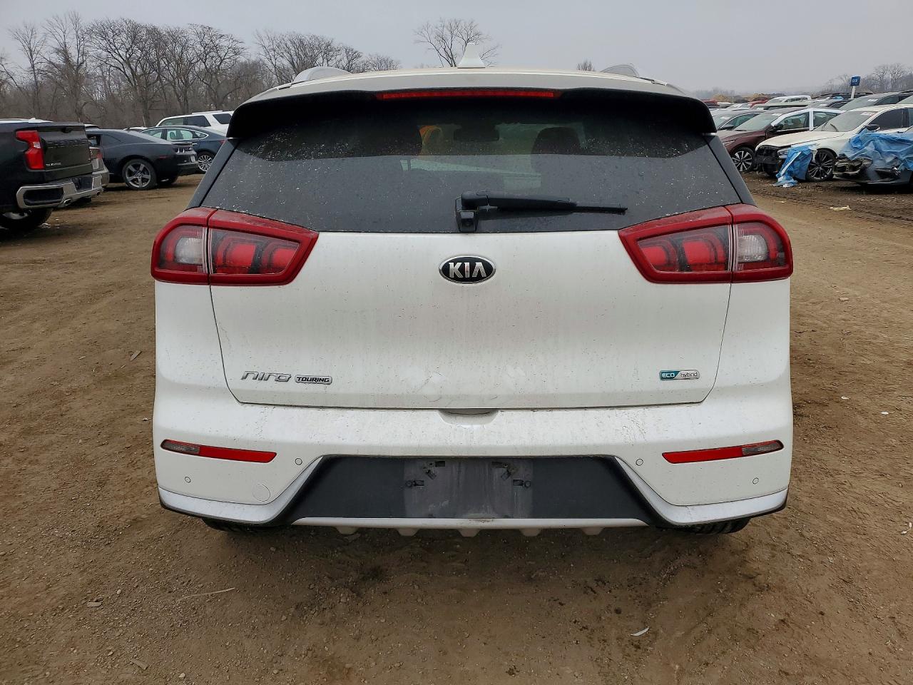 2017 KIA NIRO TOURING photo 6