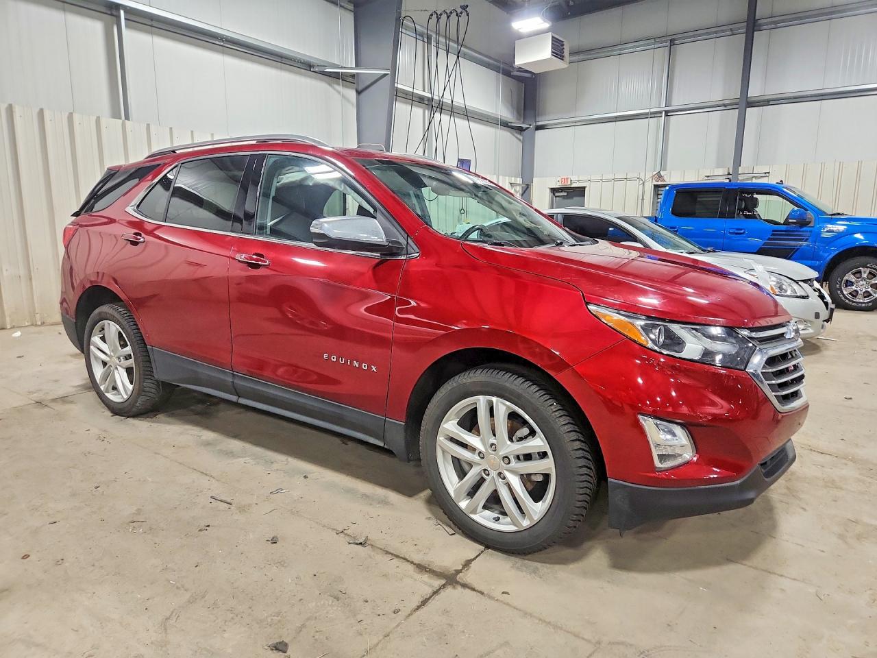 2020 CHEVROLET EQUINOX PREMIER photo 4