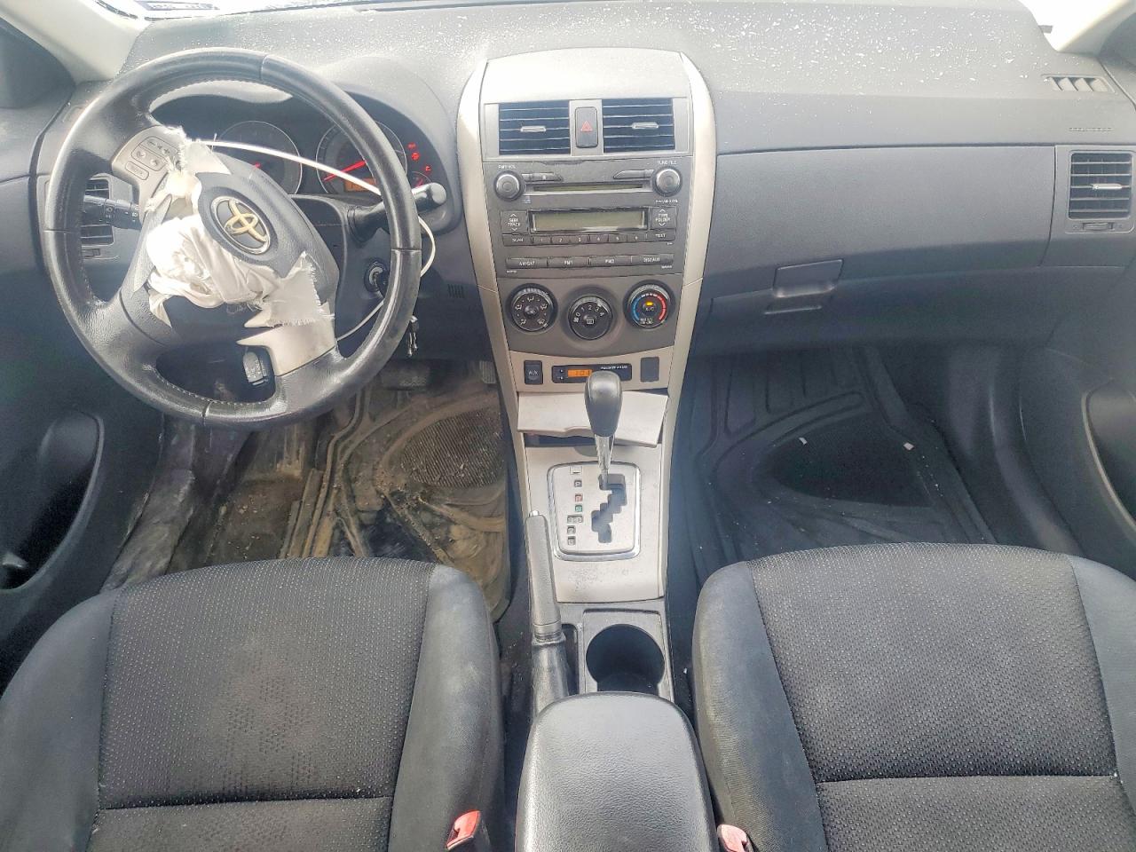 2010 TOYOTA COROLLA S photo 22