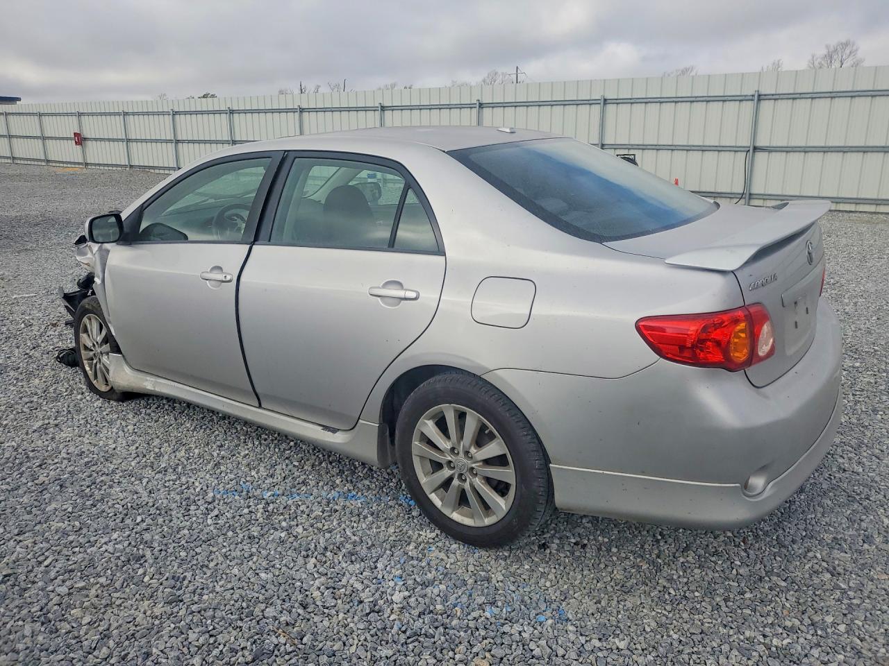 2010 TOYOTA COROLLA S photo 4