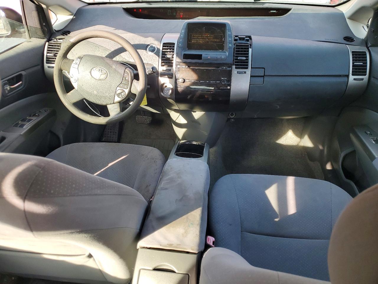 2007 TOYOTA PRIUS BASE photo 22