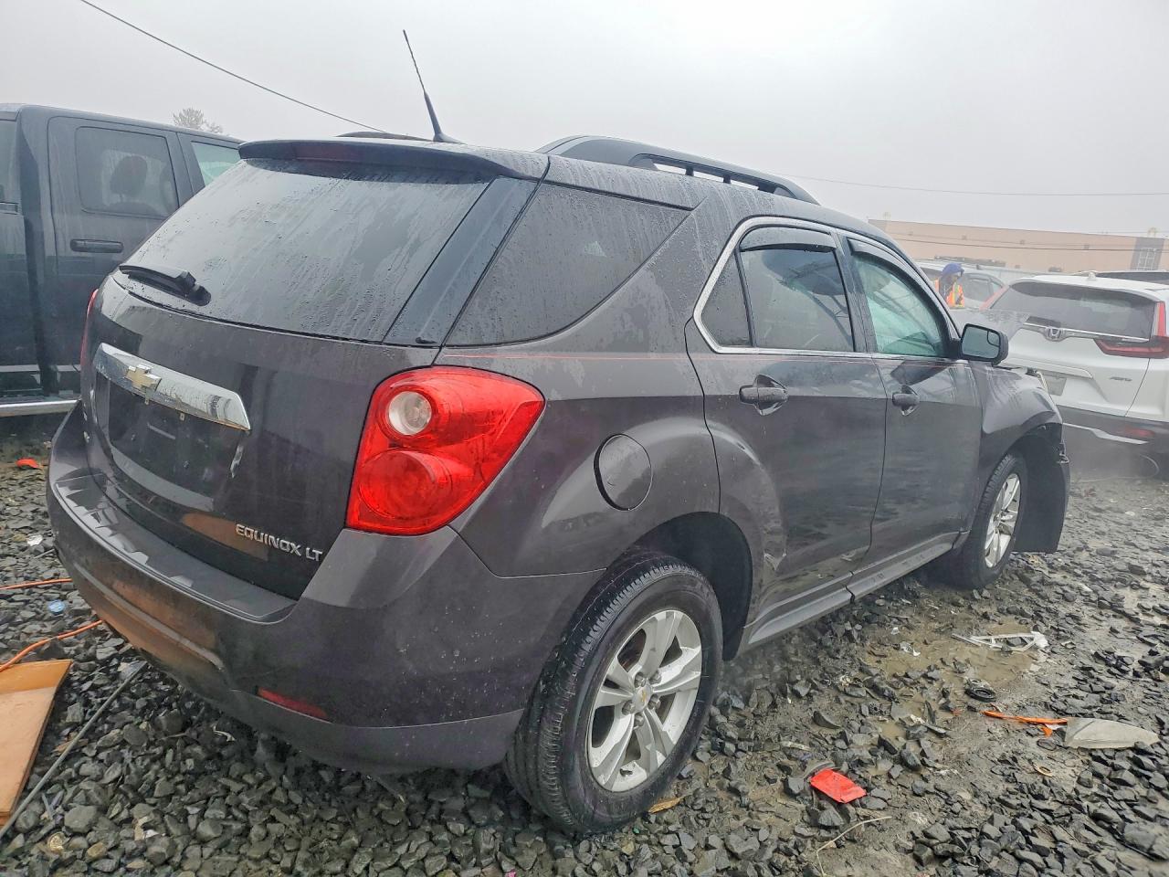 2013 CHEVROLET EQUINOX LT photo 3