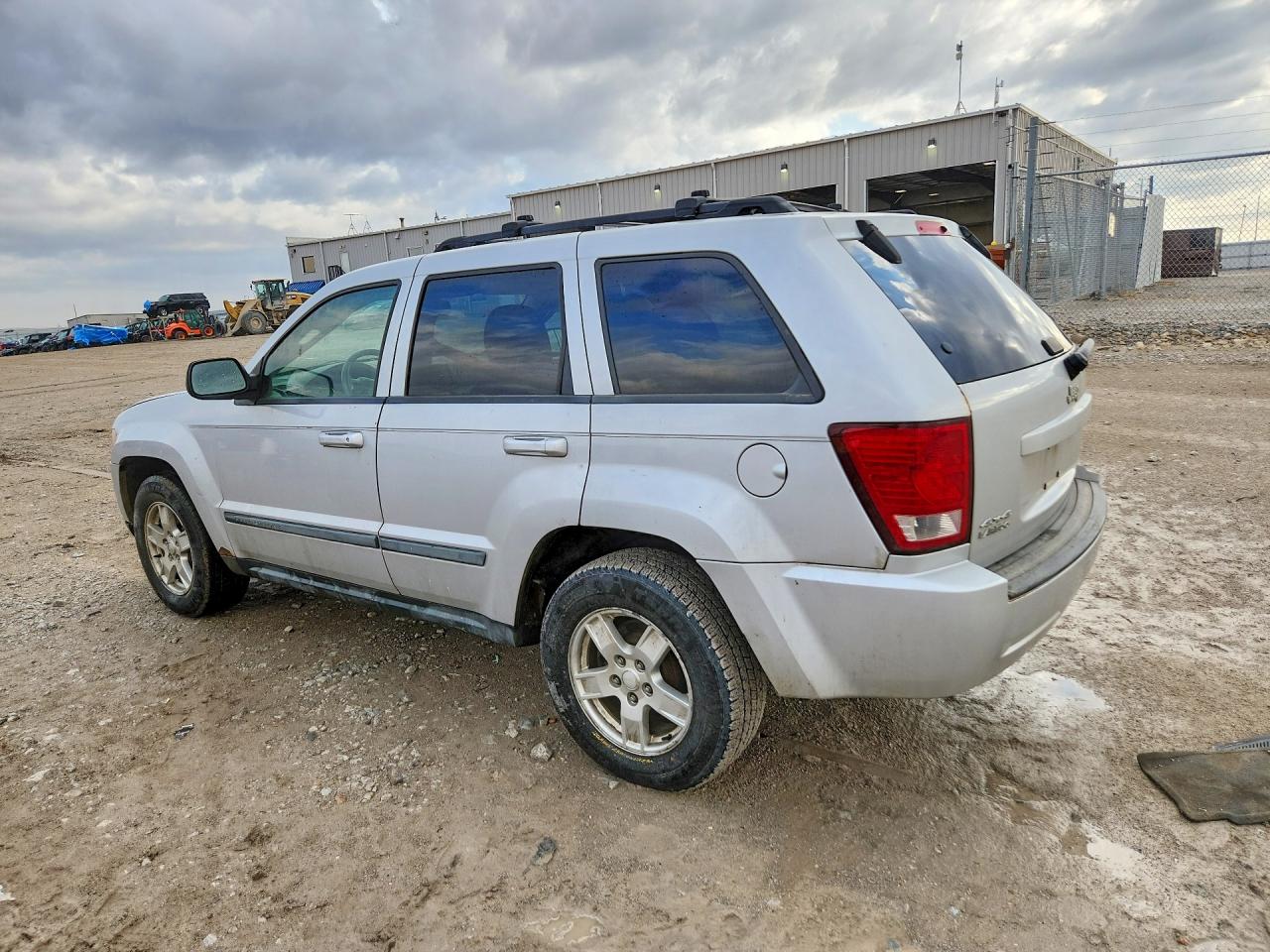 2007 JEEP GRAND CHEROKEE LAREDO photo 3