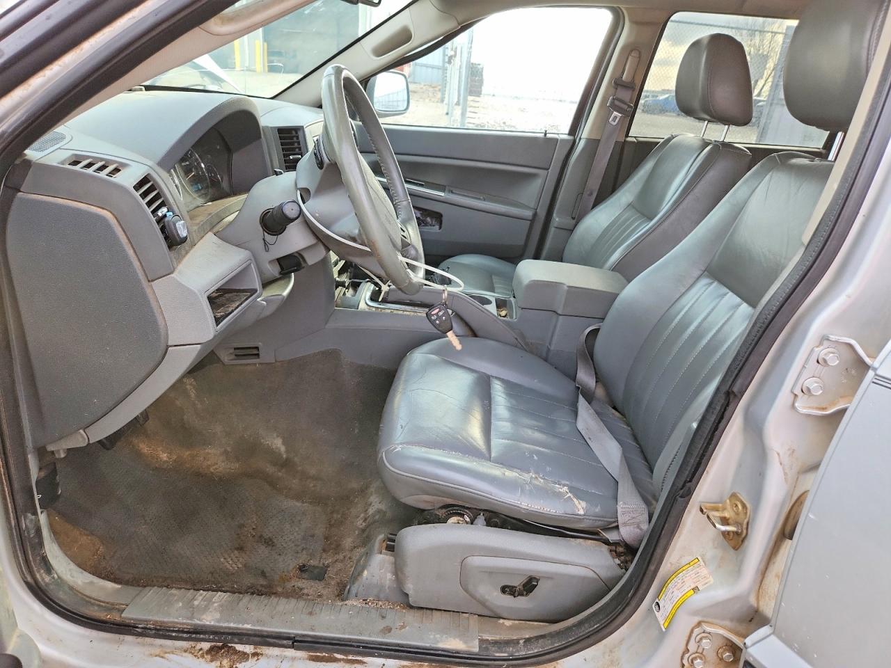 2007 JEEP GRAND CHEROKEE LAREDO photo 13