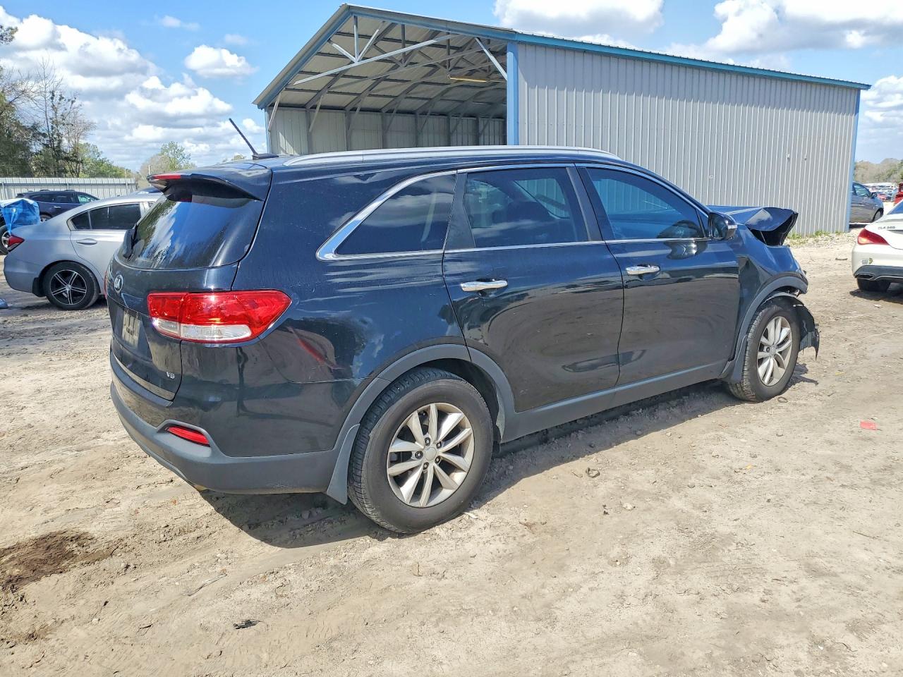 2017 KIA SORENTO LX V6 photo 7