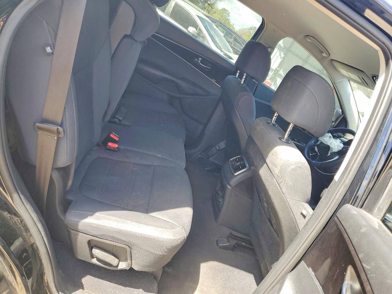 2017 KIA SORENTO LX V6 photo 31