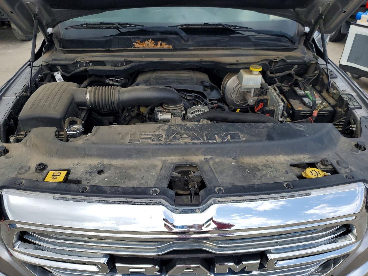 2019 RAM 1500 LARAMIE photo 11