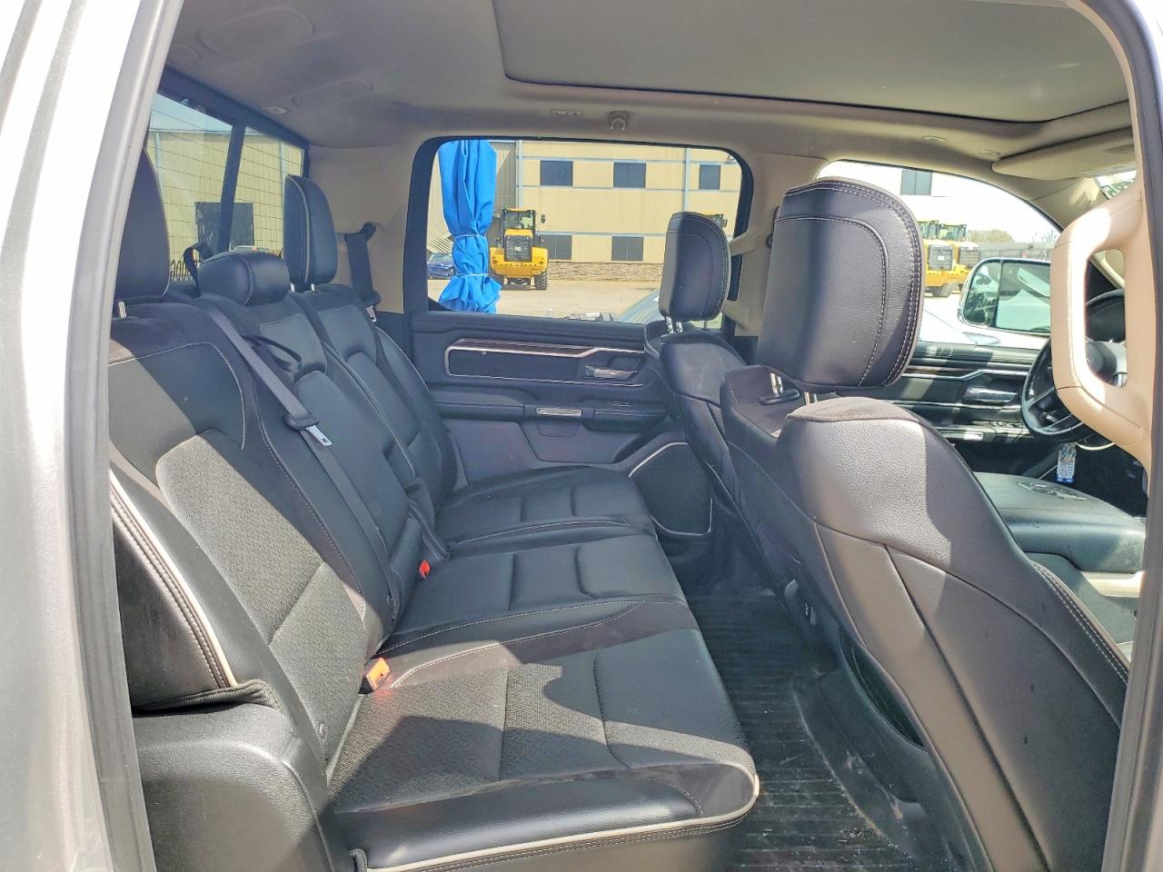2019 RAM 1500 LARAMIE photo 10
