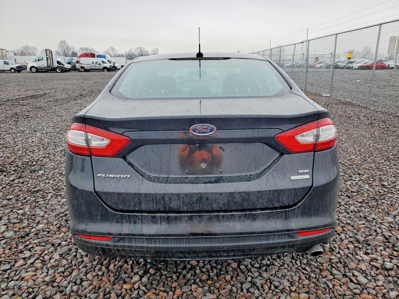 2016 FORD FUSION SE photo 6