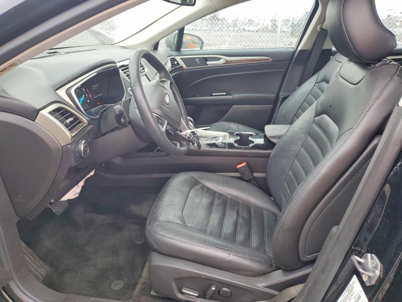 2016 FORD FUSION SE photo 7