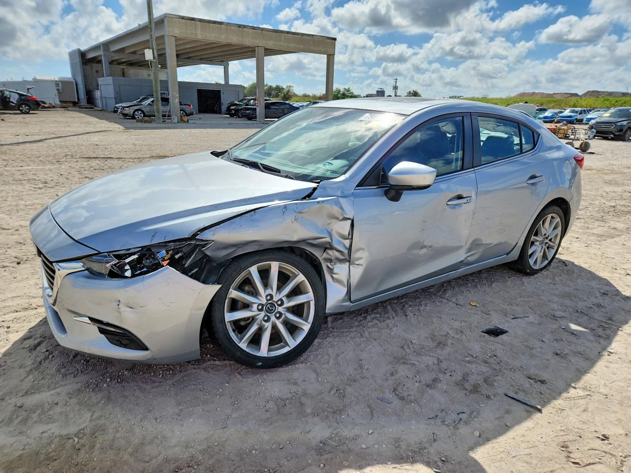 2017 MAZDA 3