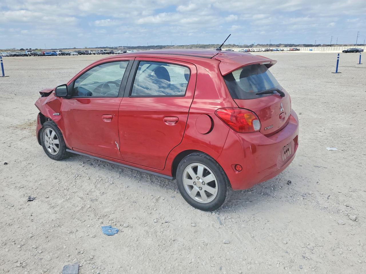 2015 MITSUBISHI MIRAGE ES photo 2
