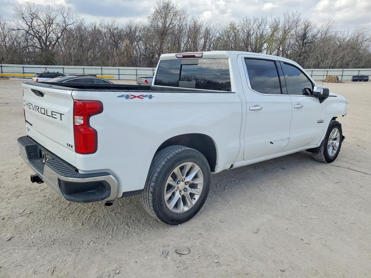 2021 CHEVROLET SILVERADO K1500 LTZ photo 7