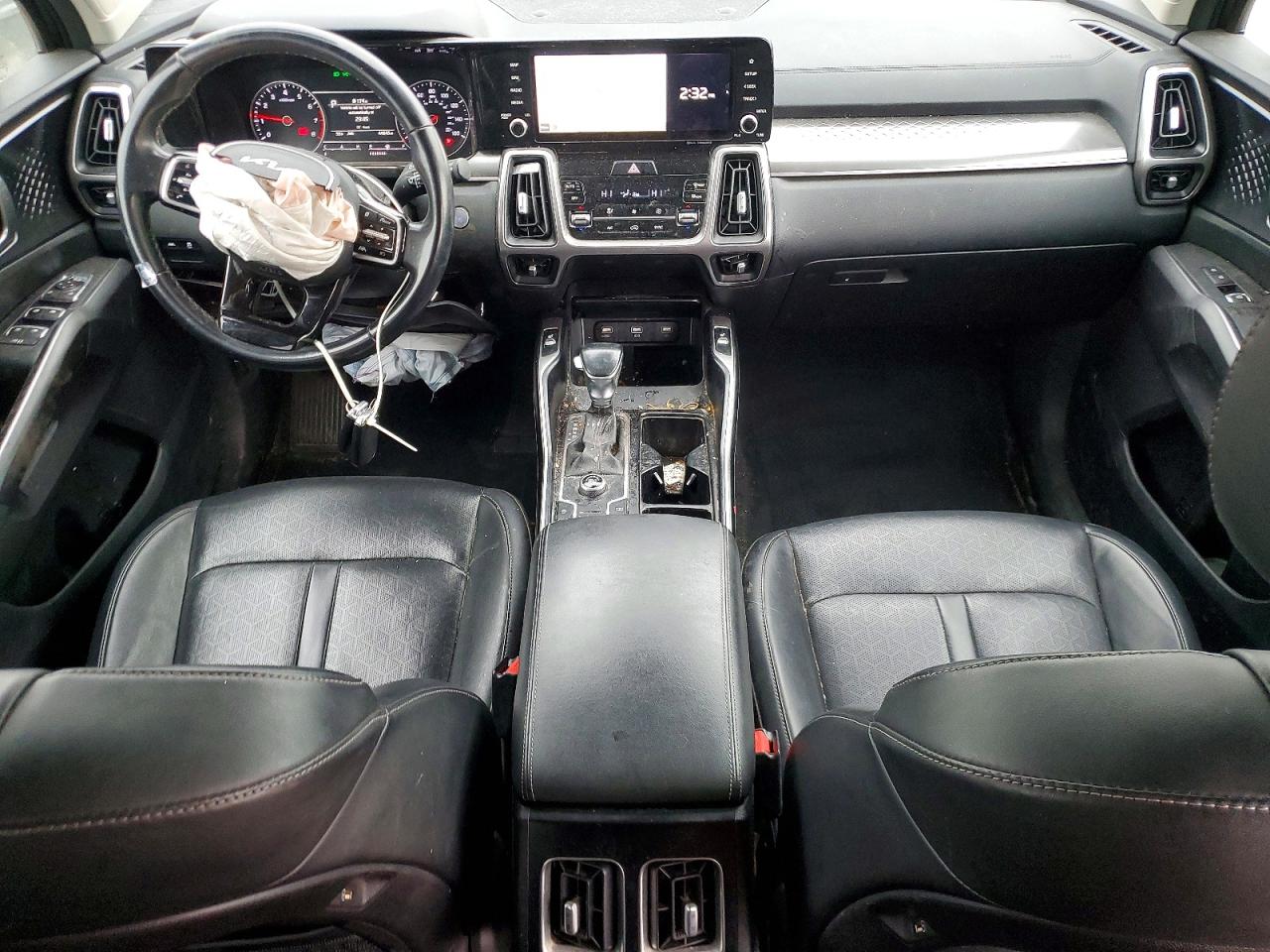 2022 KIA SORENTO S photo 15