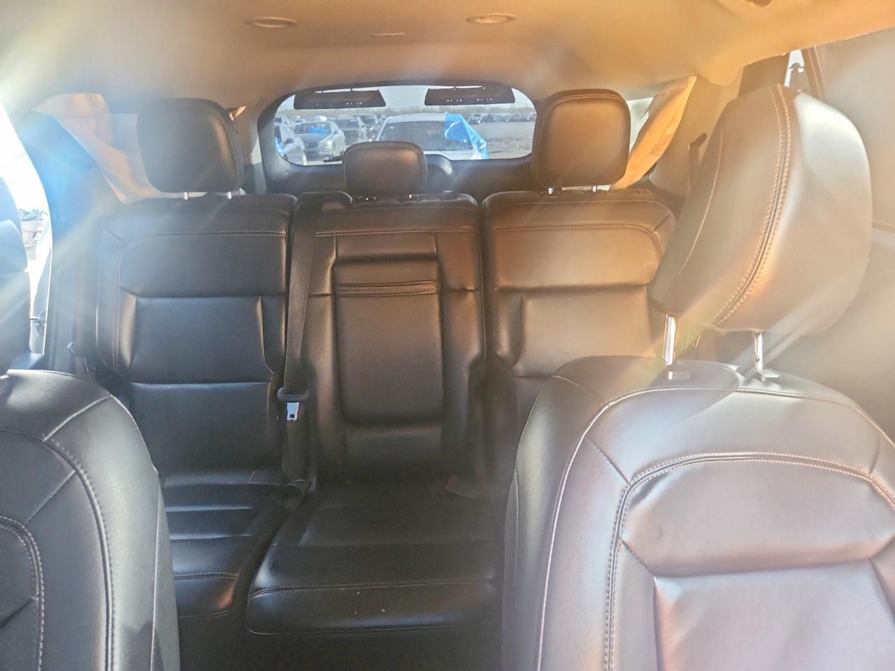 2023 FORD EXPLORER XLT photo 10