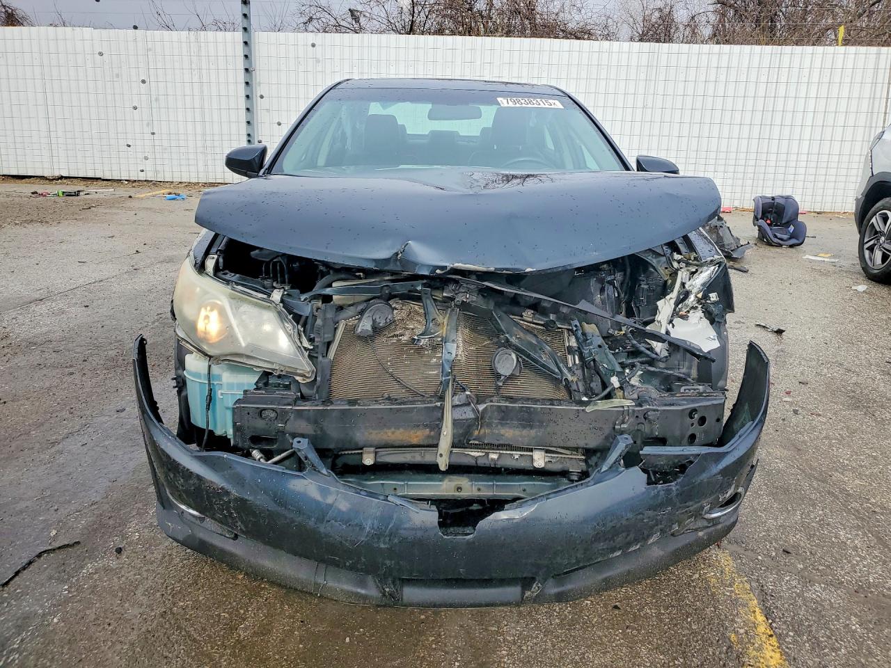 2014 TOYOTA CAMRY SE photo 5