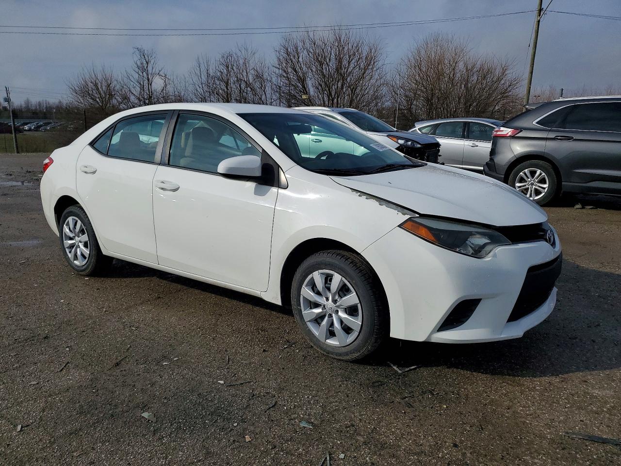 2014 TOYOTA COROLLA LE photo 4