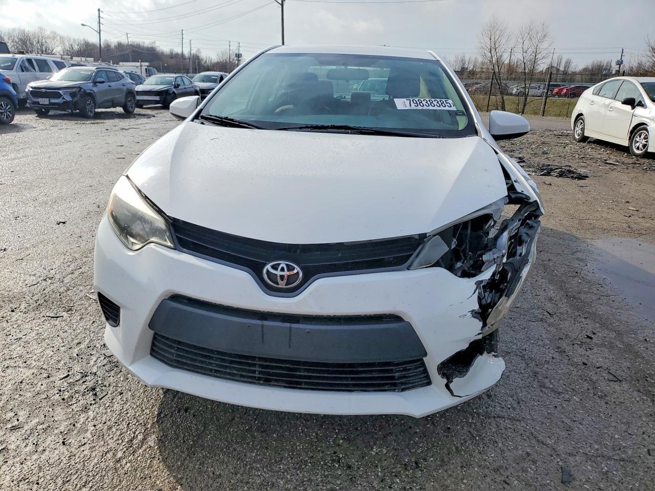 2014 TOYOTA COROLLA LE photo 5