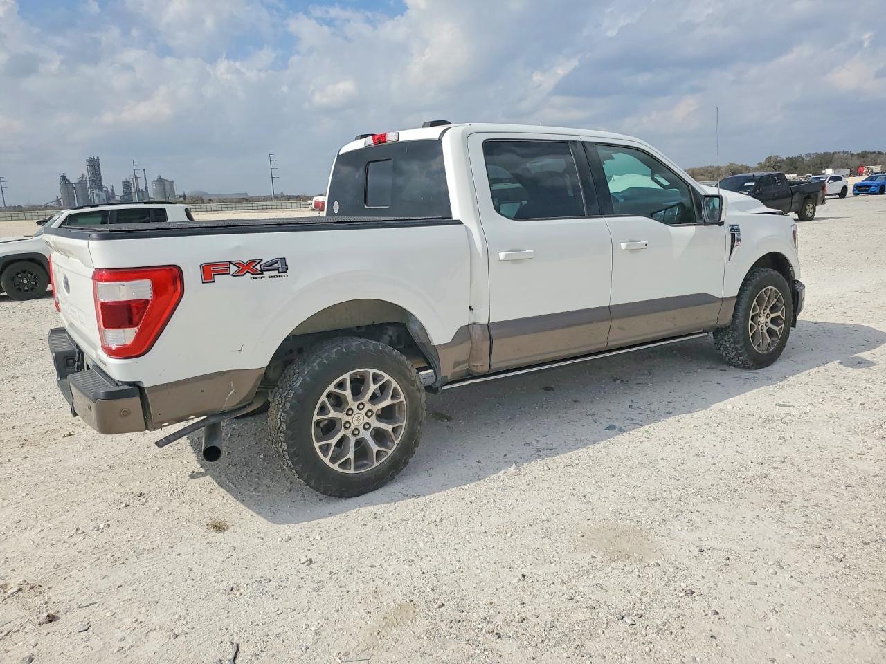 2022 FORD F150 SUPERCREW photo 3