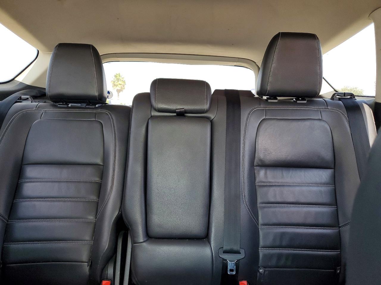 2017 FORD ESCAPE SE photo 10