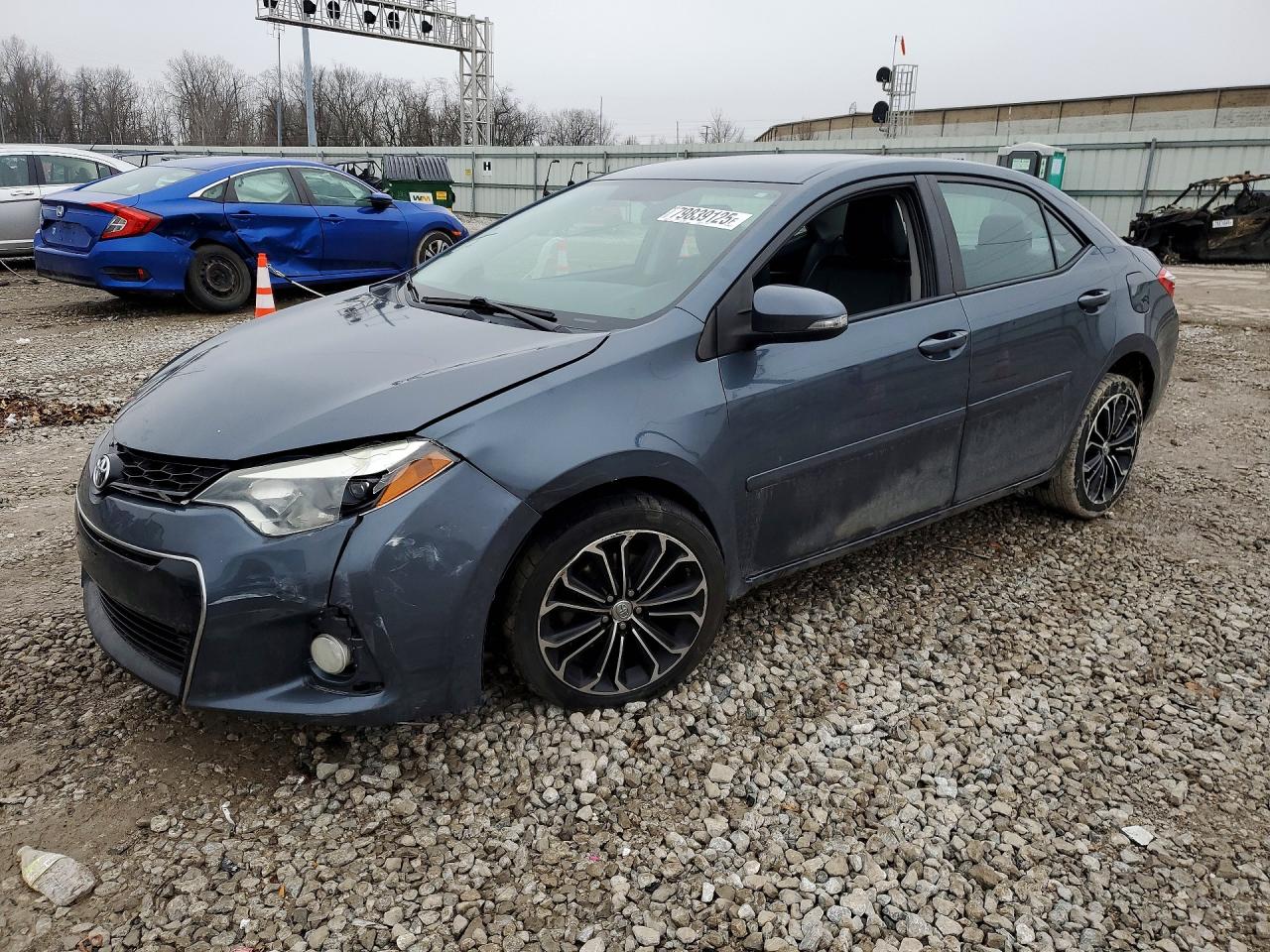 2015 TOYOTA COROLLA