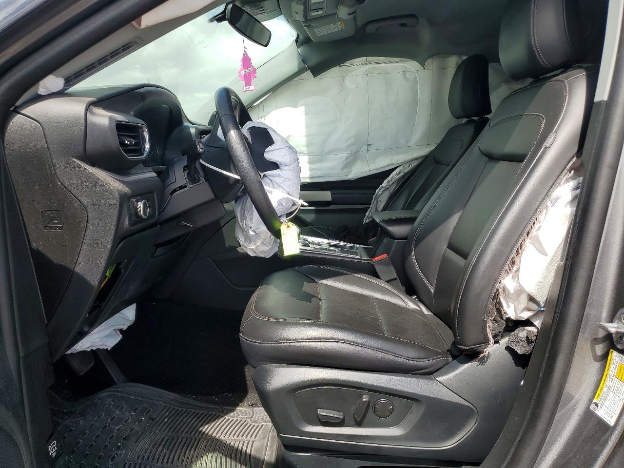 2024 FORD EXPLORER XLT photo 13