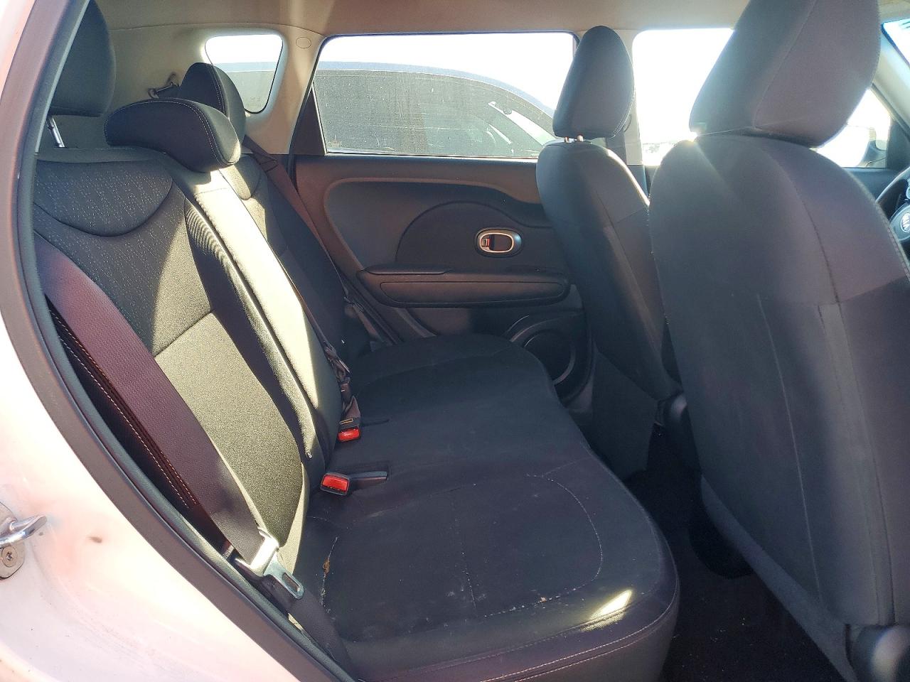 2016 KIA SOUL BASE photo 28