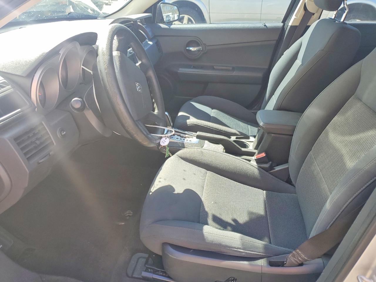 2010 DODGE AVENGER SXT photo 7