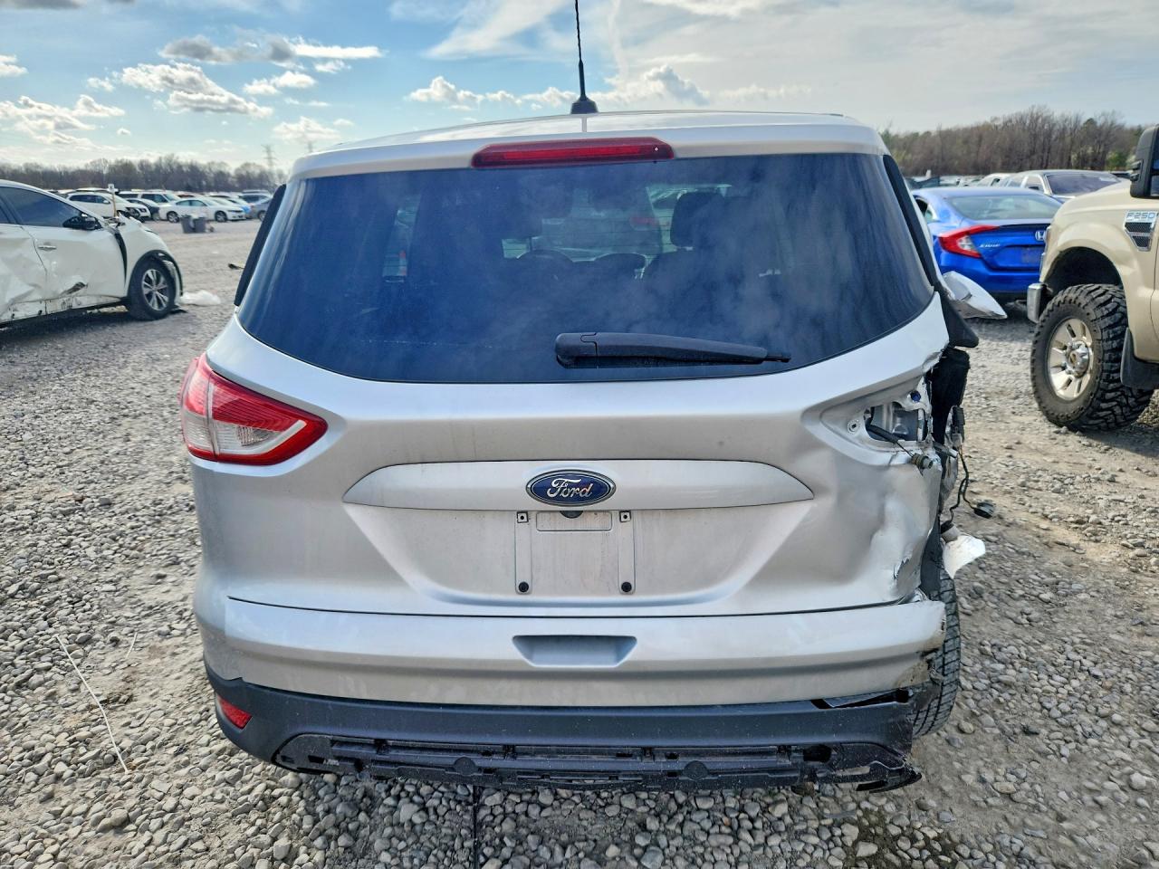 2016 FORD ESCAPE S photo 6