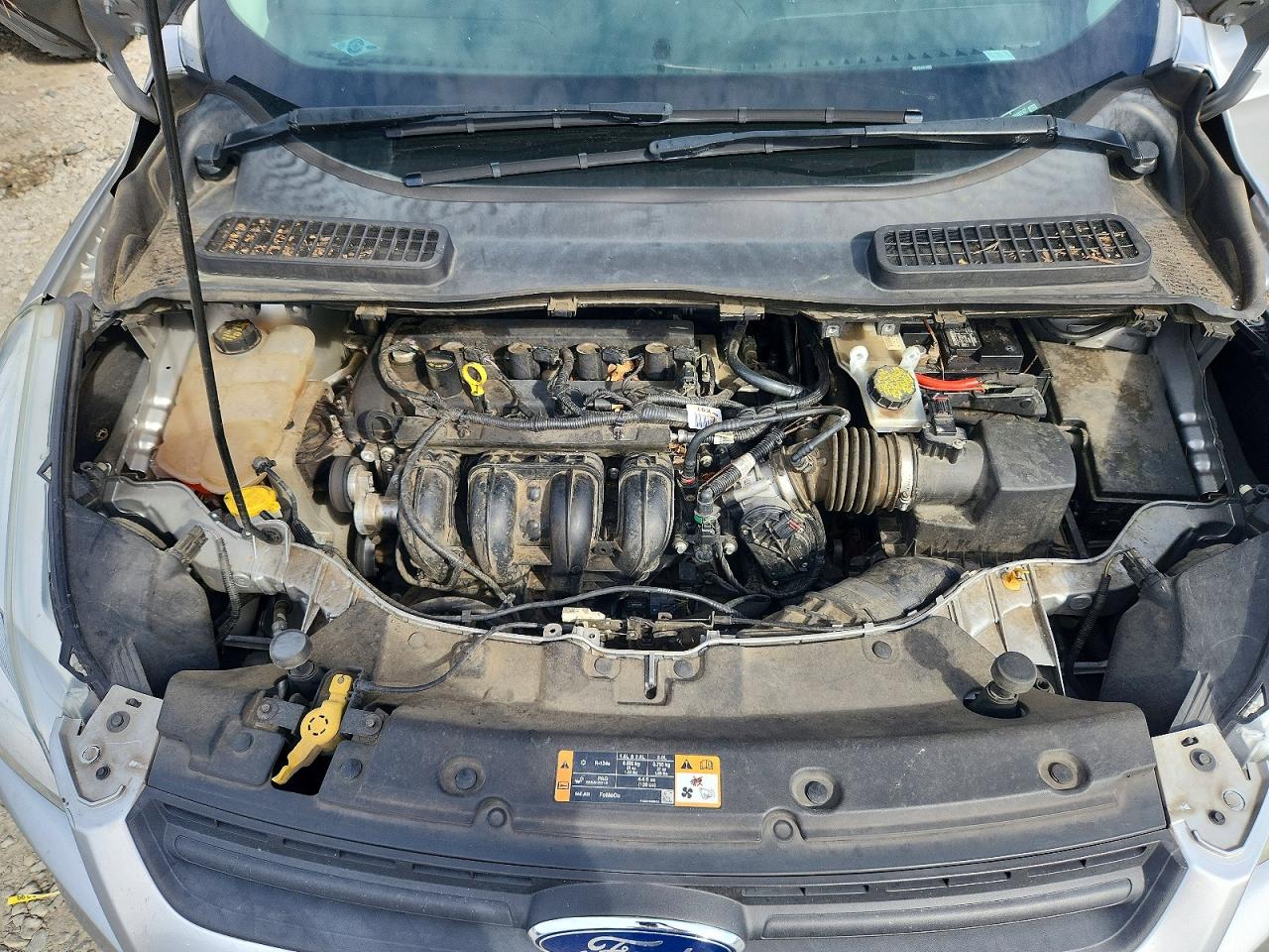 2016 FORD ESCAPE S photo 12