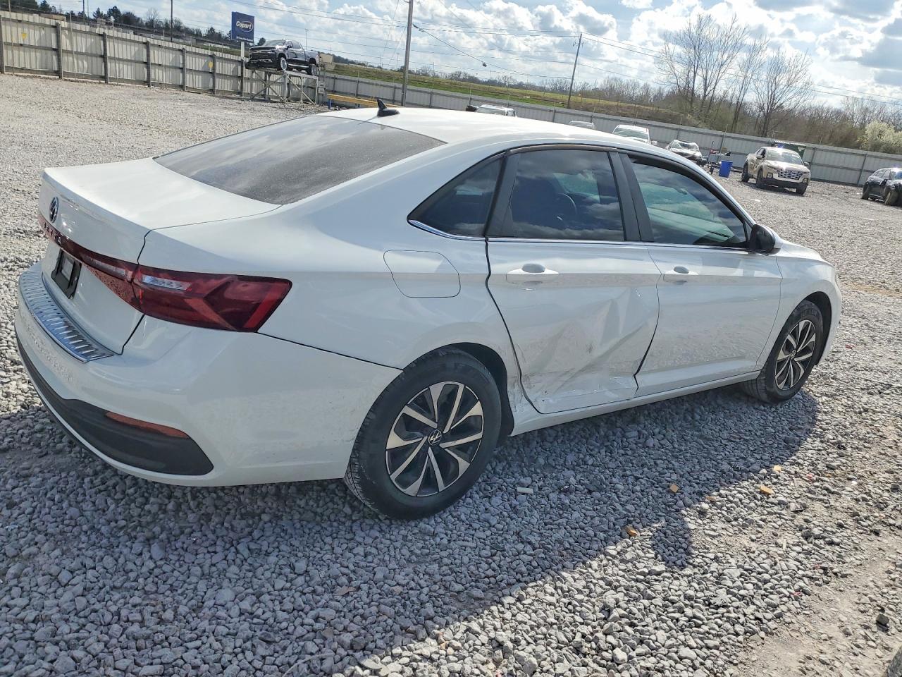 2025 VOLKSWAGEN JETTA S photo 3