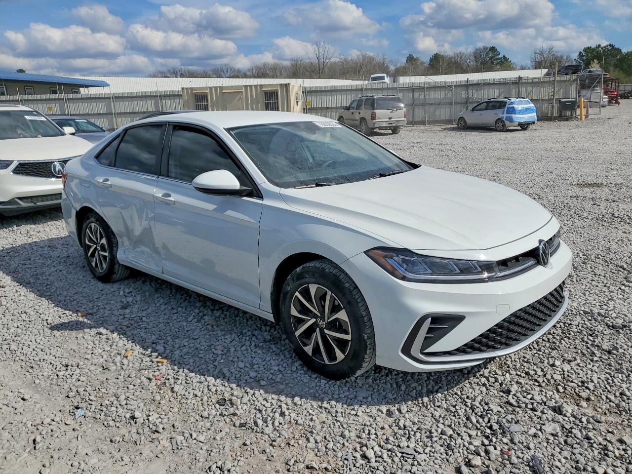 2025 VOLKSWAGEN JETTA S photo 4