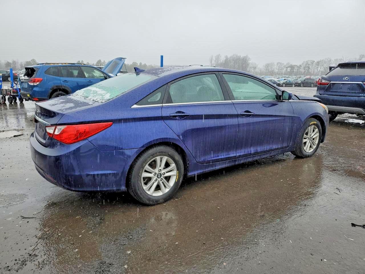 2011 HYUNDAI SONATA GLS photo 3