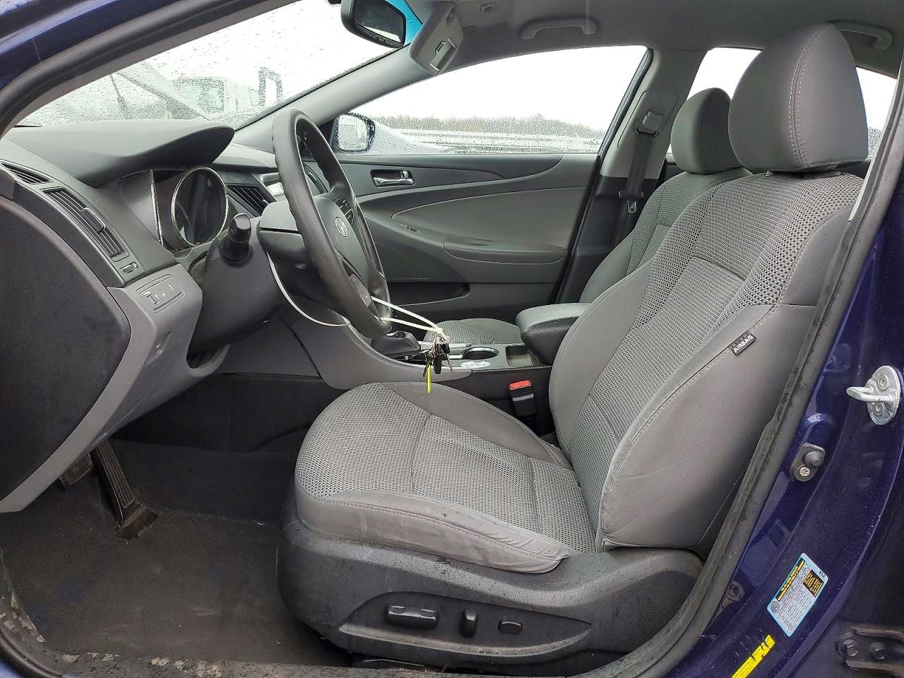 2011 HYUNDAI SONATA GLS photo 7