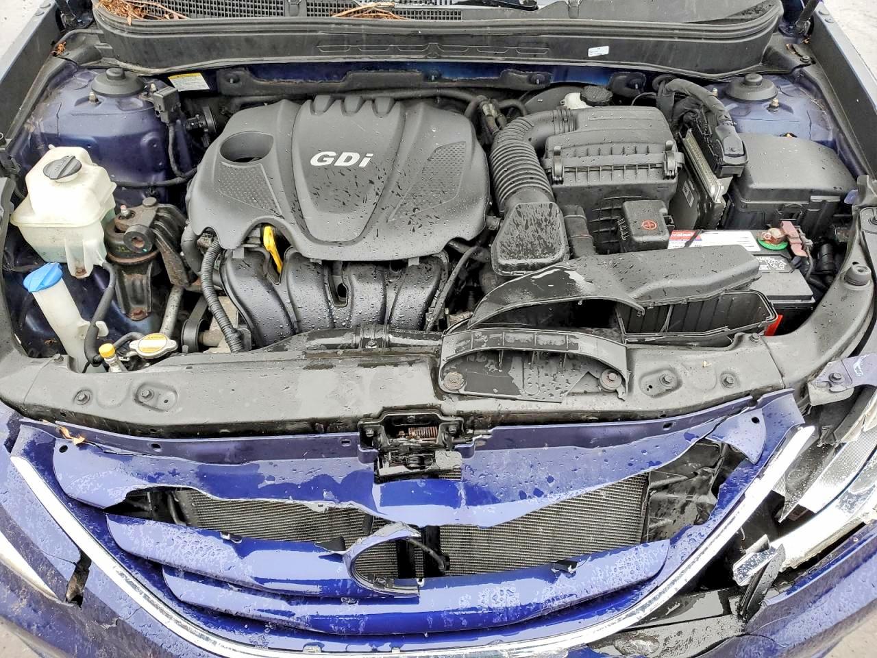 2011 HYUNDAI SONATA GLS photo 12