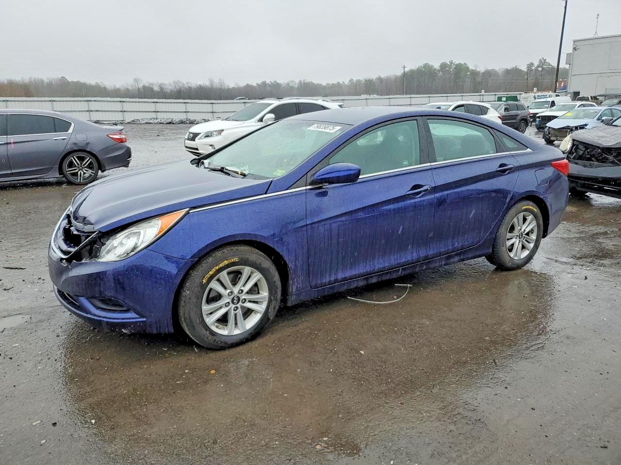 2011 HYUNDAI SONATA