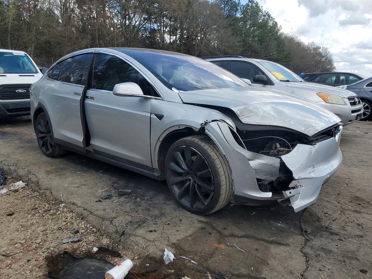 2018 TESLA MODEL X photo 4