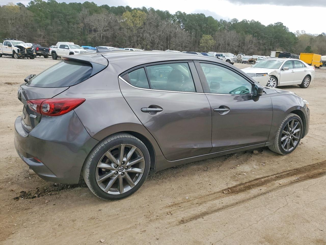 2018 MAZDA 3 GRAND TOURING photo 3