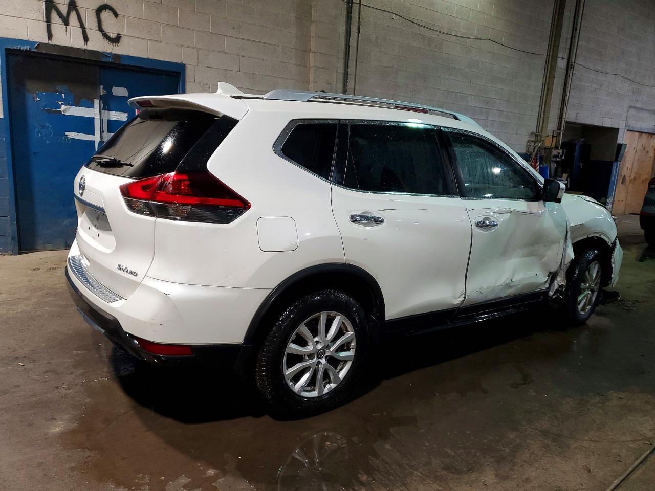 2018 NISSAN ROGUE SV photo 7