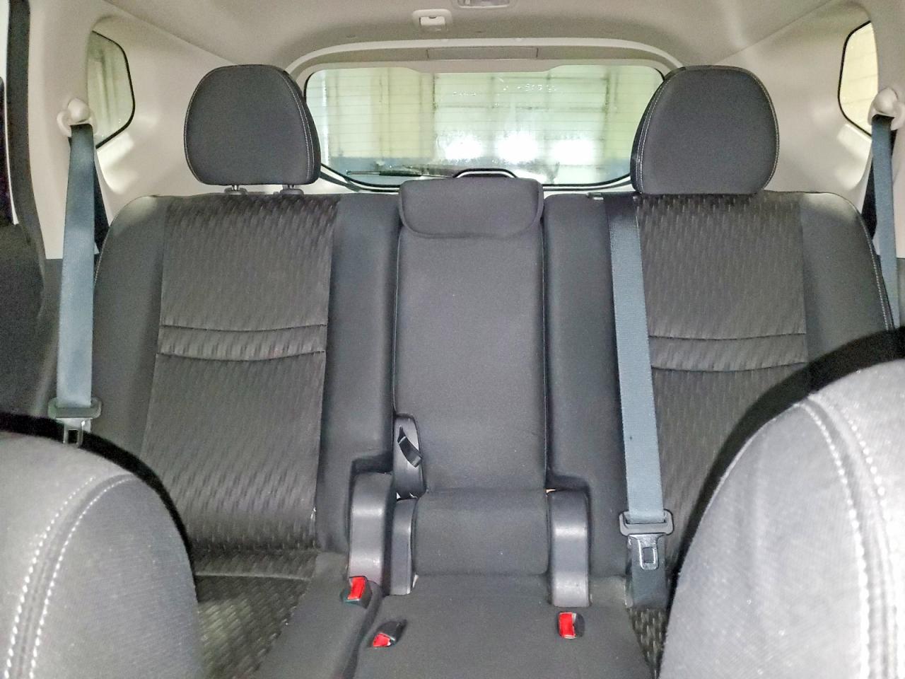 2018 NISSAN ROGUE SV photo 28