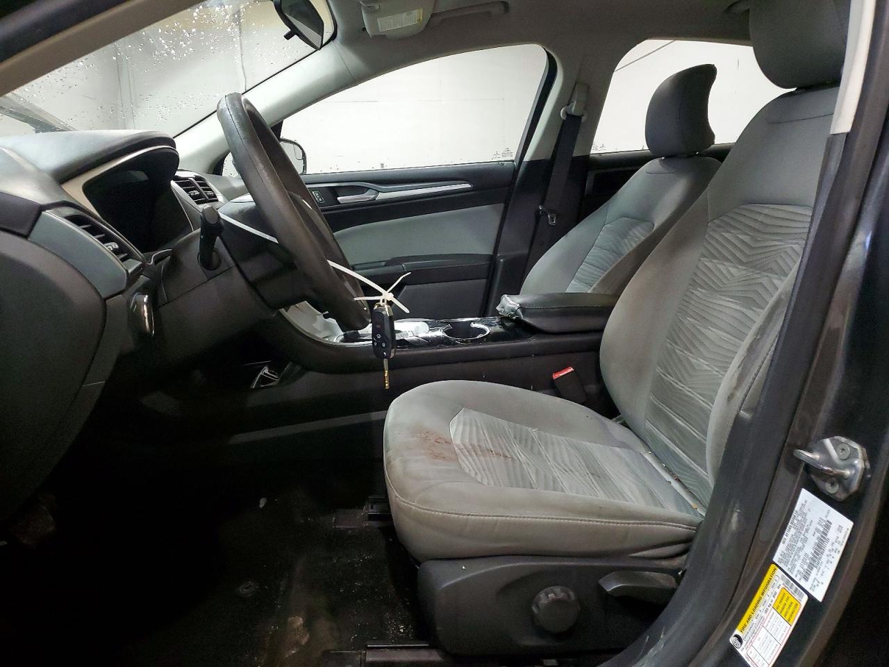 2016 FORD FUSION S photo 25