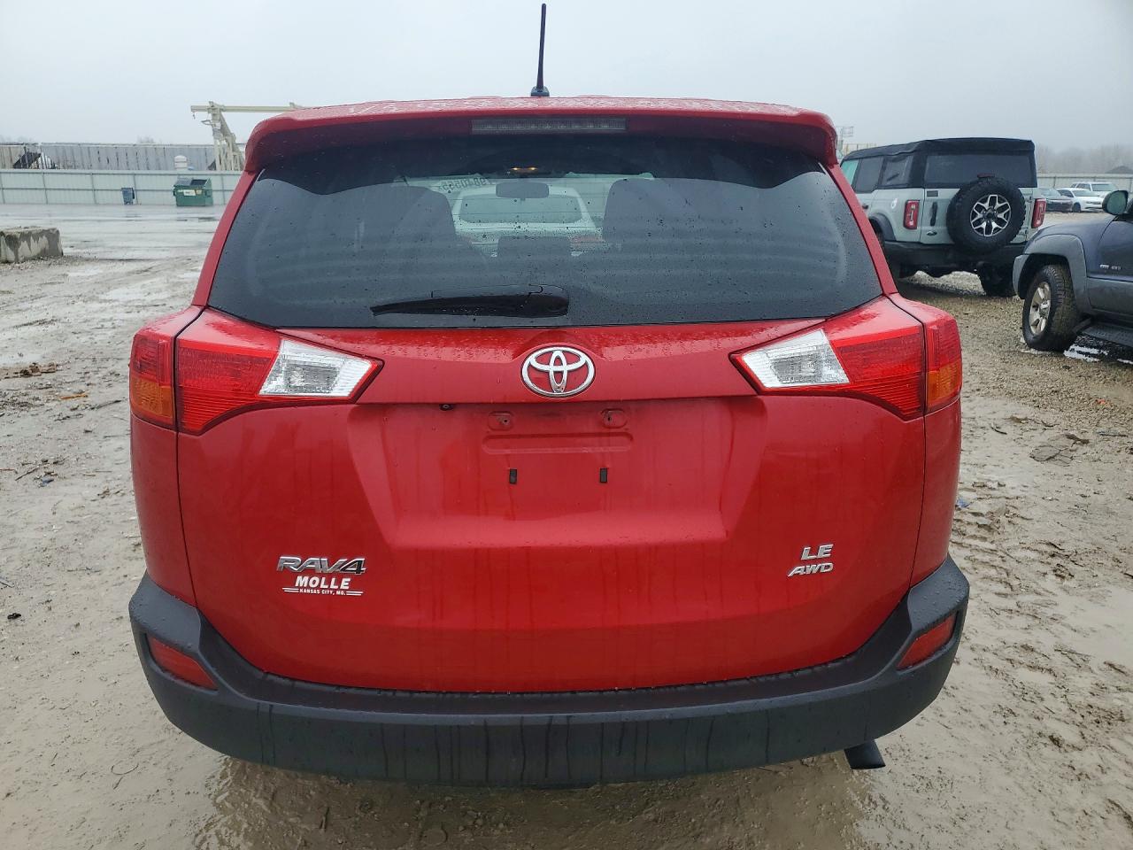 2015 TOYOTA RAV4 LE photo 11