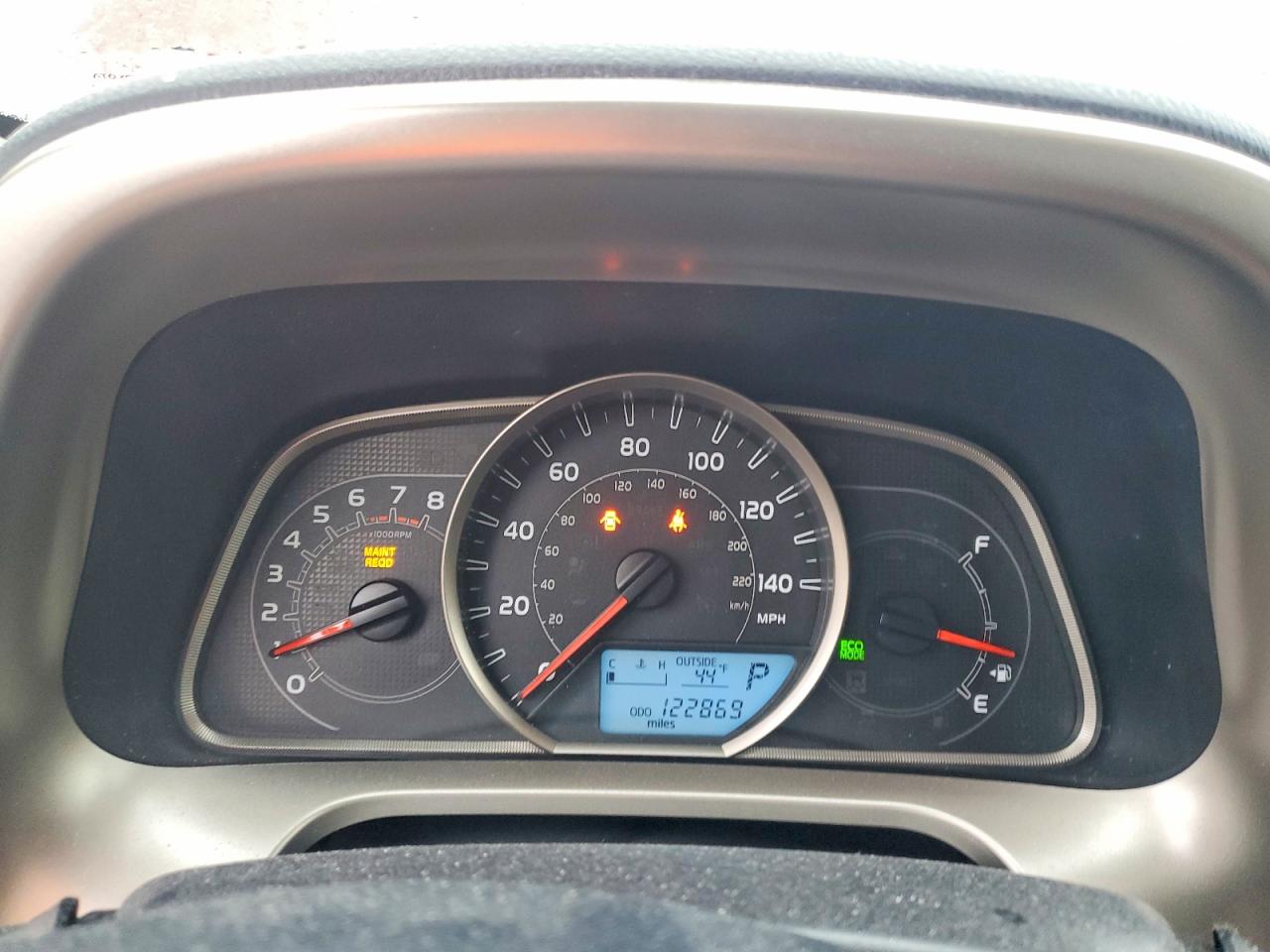 2015 TOYOTA RAV4 LE photo 17