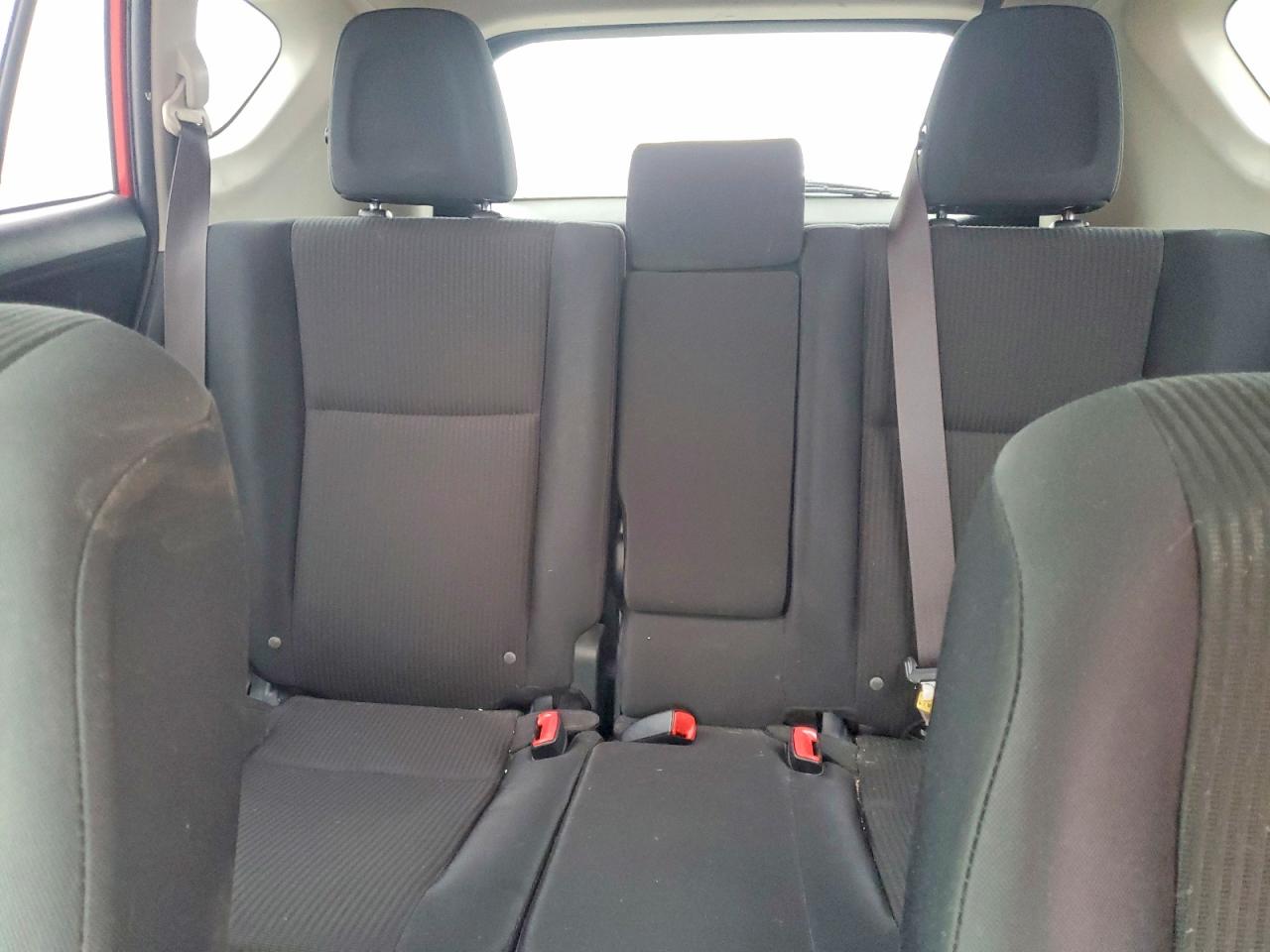 2015 TOYOTA RAV4 LE photo 19