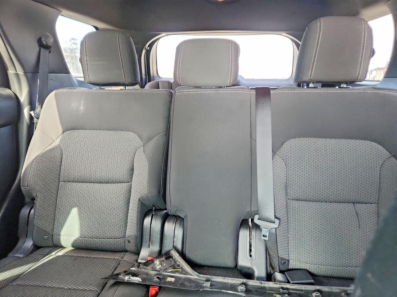 2017 FORD EXPLORER XLT photo 19