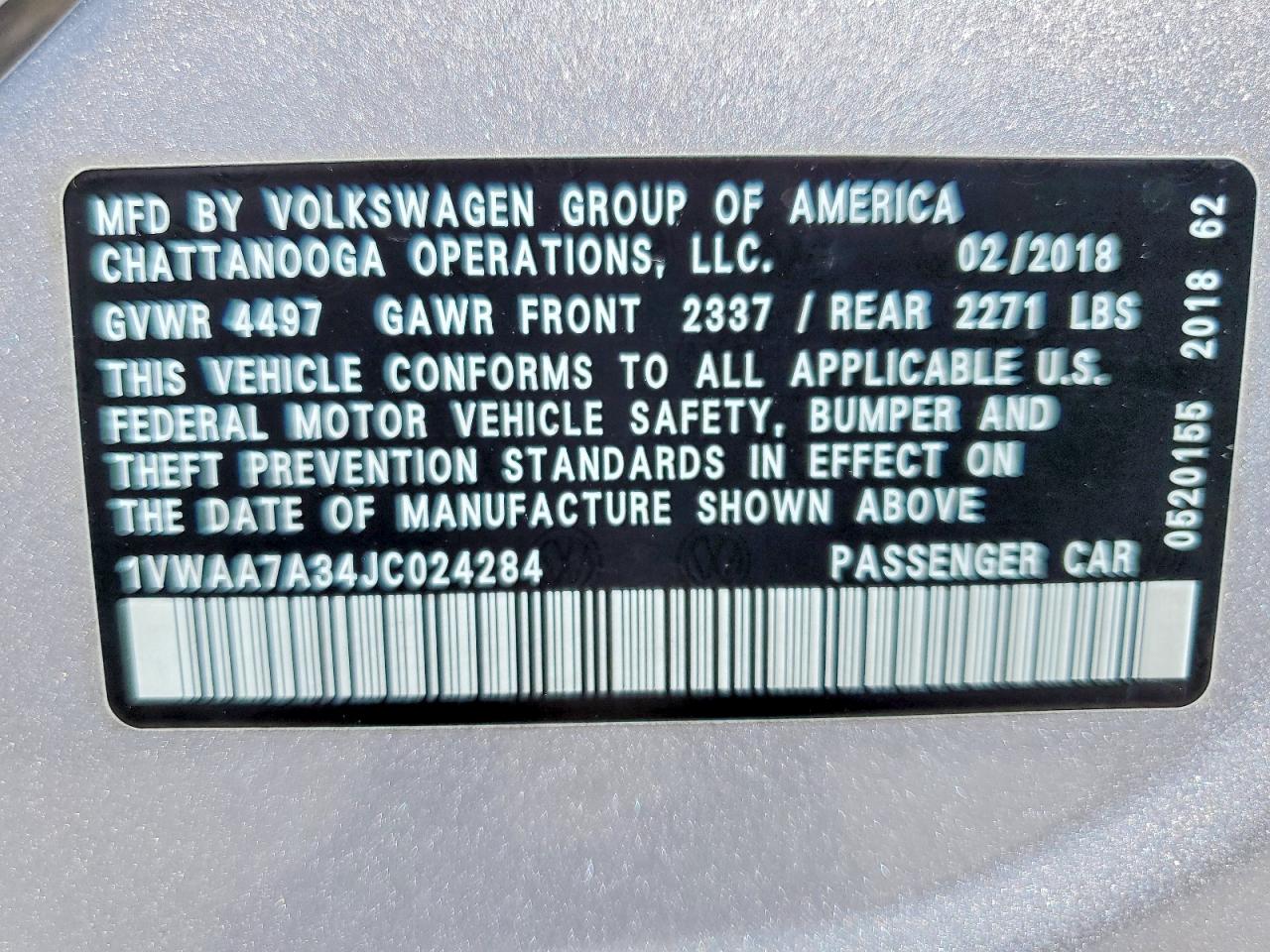 2018 VOLKSWAGEN PASSAT S photo 13