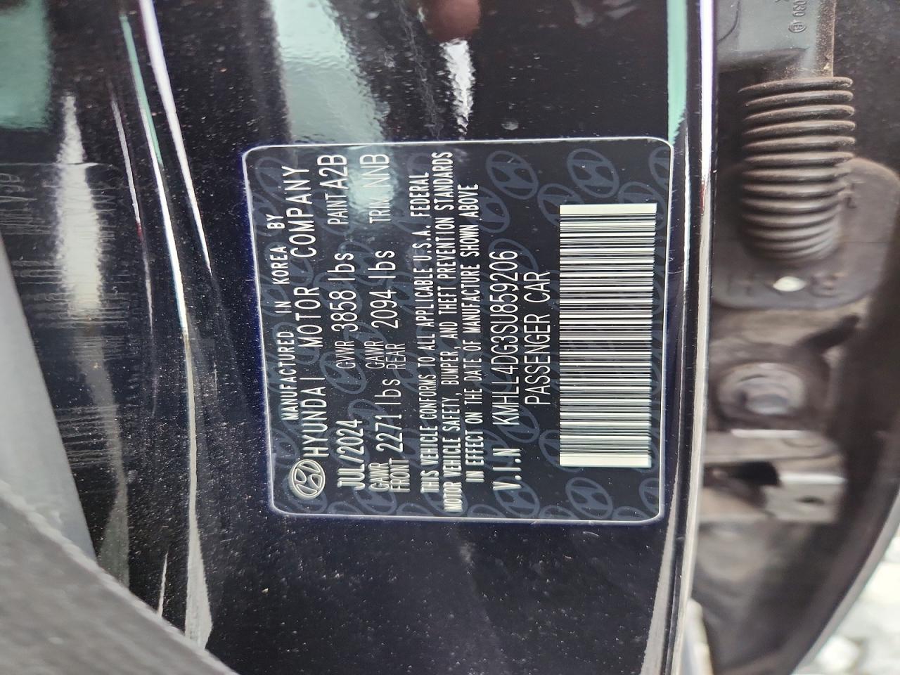 2025 HYUNDAI ELANTRA SE photo 25