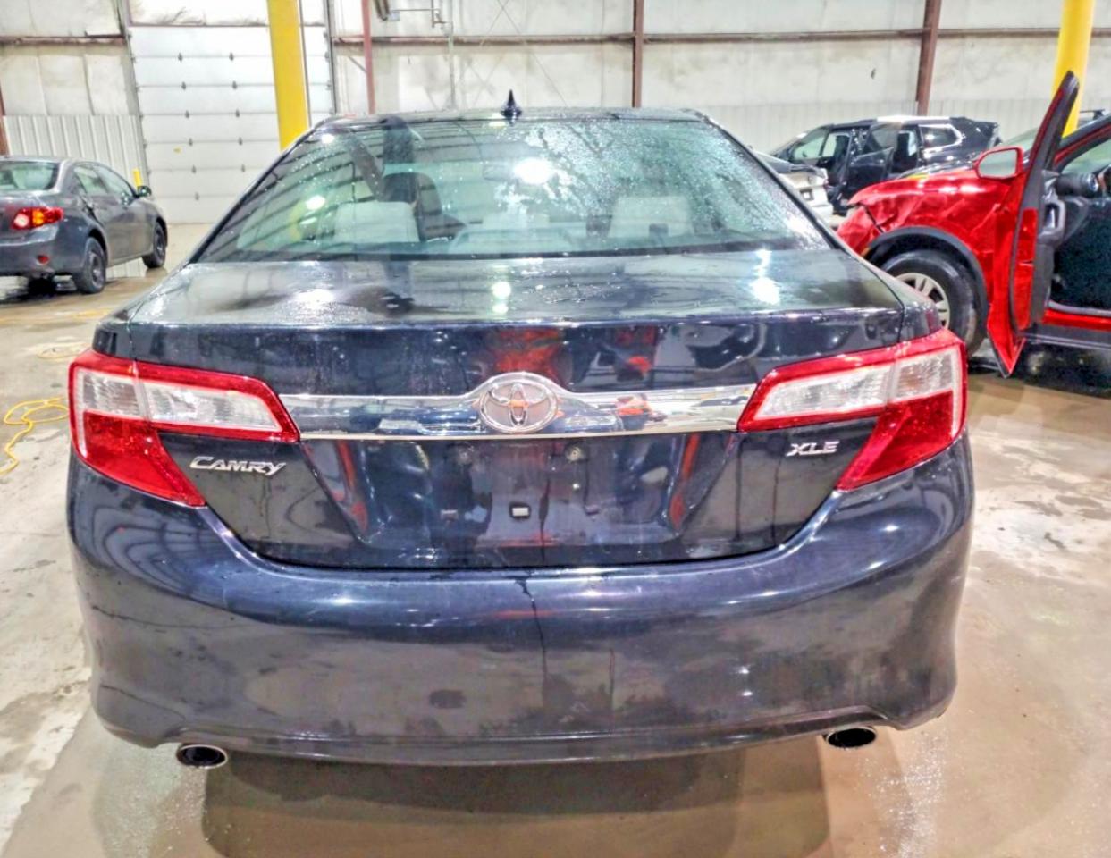 2014 TOYOTA CAMRY XLE V6 photo 11